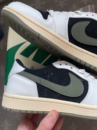 Air Jordan 1 Low Travis Scott Olive