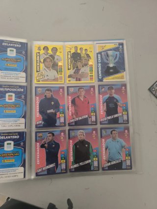 Álbum completo LaLiga Santander 22-23 - 3 Cartas