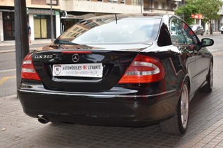 Mercedes-Benz  CLK 2004