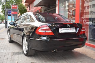 Mercedes-Benz  CLK 2004