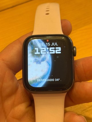Apple Watch Series 5 44mm GPS · cinturino originale