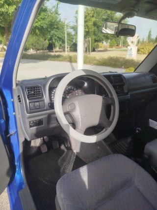 Suzuki Jimny 2003