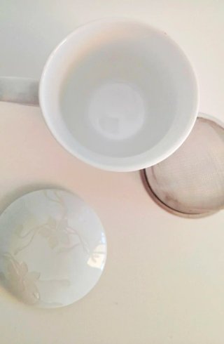 Tazza Neavita con infusore