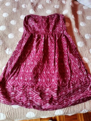 Vestido palabra de honor estampado