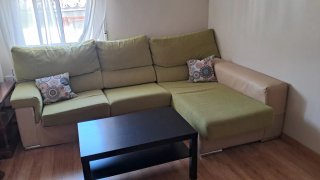 Sofá modular beige y verde