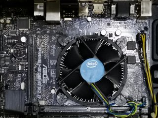 Ordenador Dell Negro + Monitor Asus