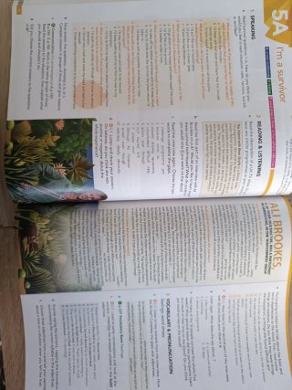 Libro inglés Escuela Oficial de Idiomas B2.2.