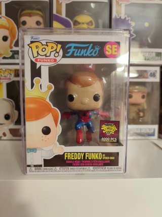 Freddy Funko Spiderman SE 4000 PCS