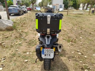 Zontes 368G Scooter Negra y Blanca