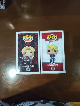 Funko Pop Edward Elric y Riza Hawkeye