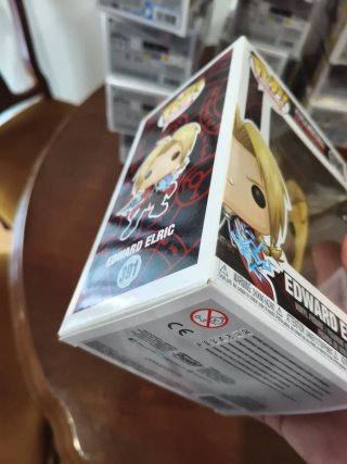 Funko Pop Edward Elric y Riza Hawkeye