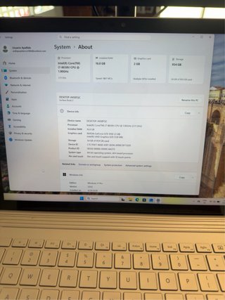 Microsoft Surface Book 2 i7 1TB SSD 16GB RAM