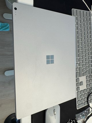 Microsoft Surface Book 2 i7 1TB SSD 16GB RAM