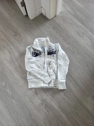 Sudadera niño con cremallera y estampado