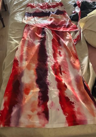 Vestido largo estampado tie-dye