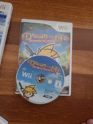 Mandos Wii + Nunchuk+5 juegos  Precio negociable