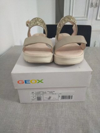 Sandalias Geox Coralie Talla 37 Doradas