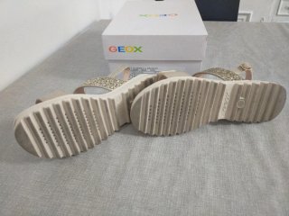 Sandalias Geox Coralie Talla 37 Doradas