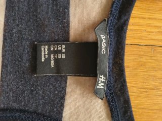 Camiseta H&M Rayas Azul y Blanco Talla XS