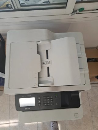 Impresora Brother DCP-L8410CDW Multifunción