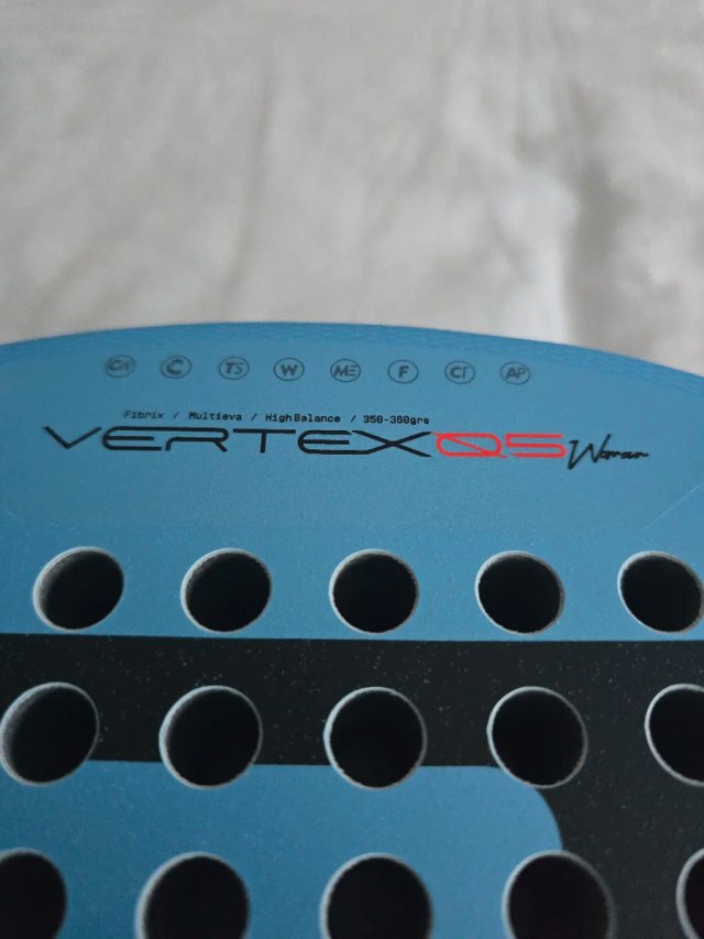 Bullpadel vertex 05 W 26 NUEVA