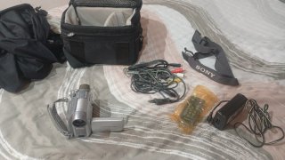 Cámara de vídeo Sony Handycam + Accesorios