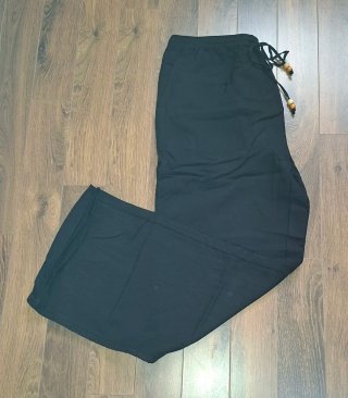 Pantalón ancho negro Springfield