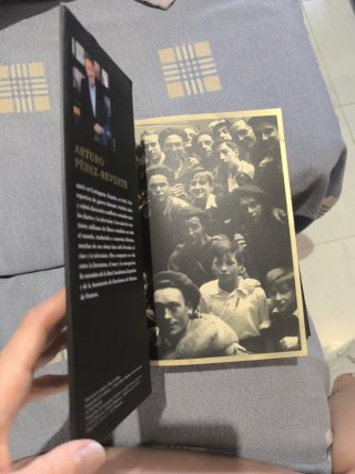 Línea de fuego. Arturo Pérez Reverte. Nuevo
