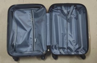 Maleta de viaje rígida beige