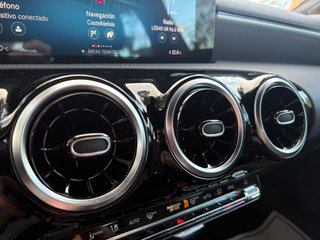 Mercedes-Benz Clase CLA 2021