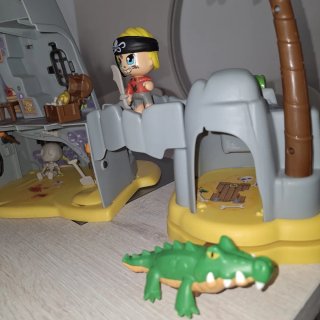 Pinypon Isla Pirata con Accesorios