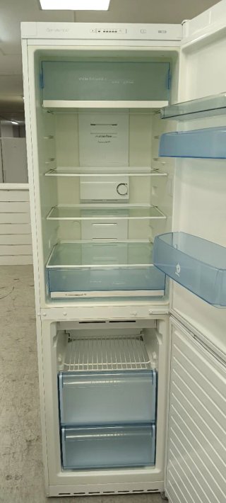 NEVERA COMBI BALAY NO FROST ENERGÍA A+