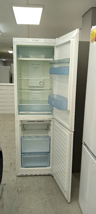 NEVERA COMBI BALAY NO FROST ENERGÍA A+