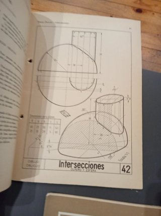 Dibujo Geometrico 2 volúmenes - T. Carreras Soto