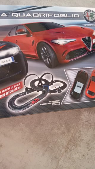 Pista elettrica Reel Toys Alfa Romeo Giulia