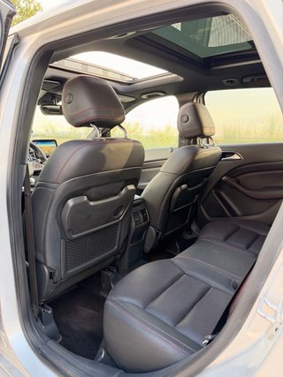 Mercedes-Benz B220 CDI AMG 4matic