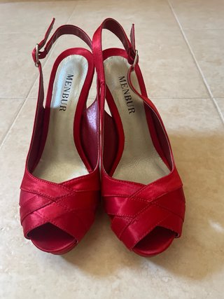 Zapatos Menbur rojos talla 38