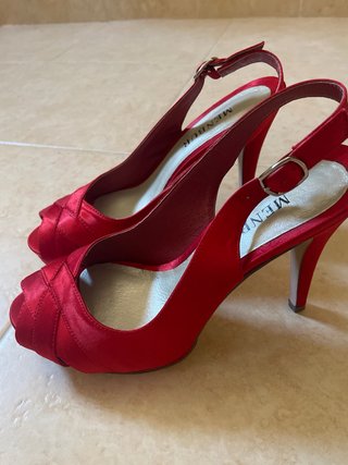 Zapatos Menbur rojos talla 38