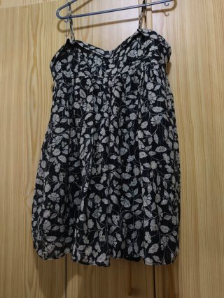 Vestido floral Zara
