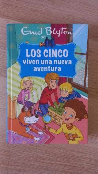 Libro los 5 Viven una nueva aventura