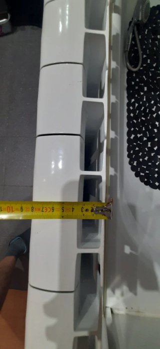 Radiador de agua blanco