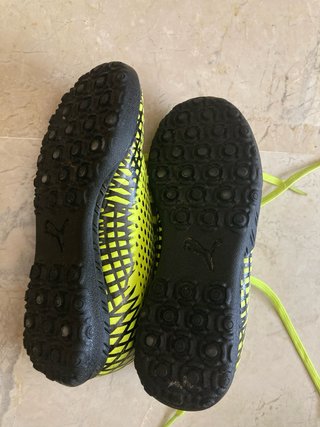 Botas de fútbol Puma Talla 32