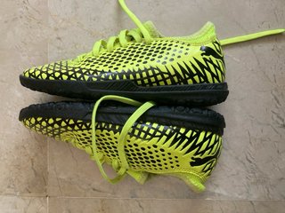 Botas de fútbol Puma Talla 32