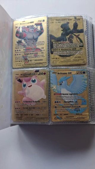 Cartas Pokémon + 3 Álbumes Total de cartas 1282