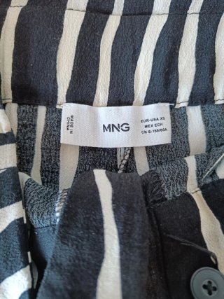 Pantalón ancho fluido Mango rayas