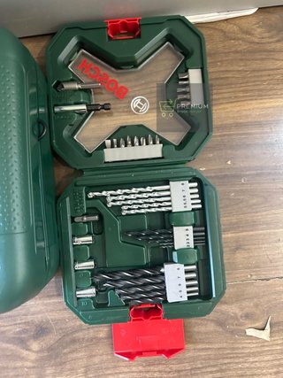 Bosch taladro/atornillador a batería UniversalDrill 18V