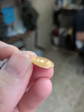Medalla Macarena Oro 18k Pequeña
