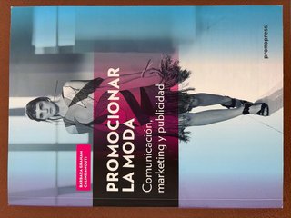 Lote de libros Comunicacion y Moda
