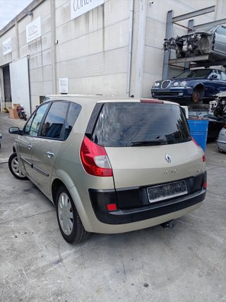 DESPIECE COMPLETO RENAULT SCENIC II 1.5 DCI