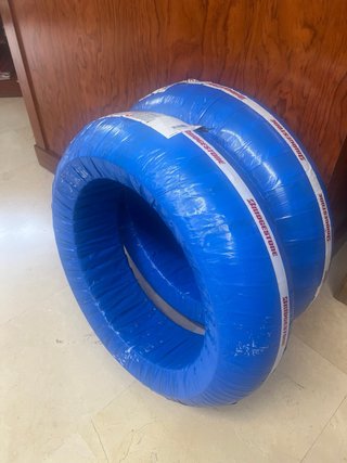 Neumáticos Bridgestone V02 200/660/17 nuevos